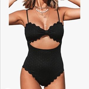 NWT CUPSHE Black One Piece Swimsuit Textured Cutout Scallop Trim Bathing Suit L